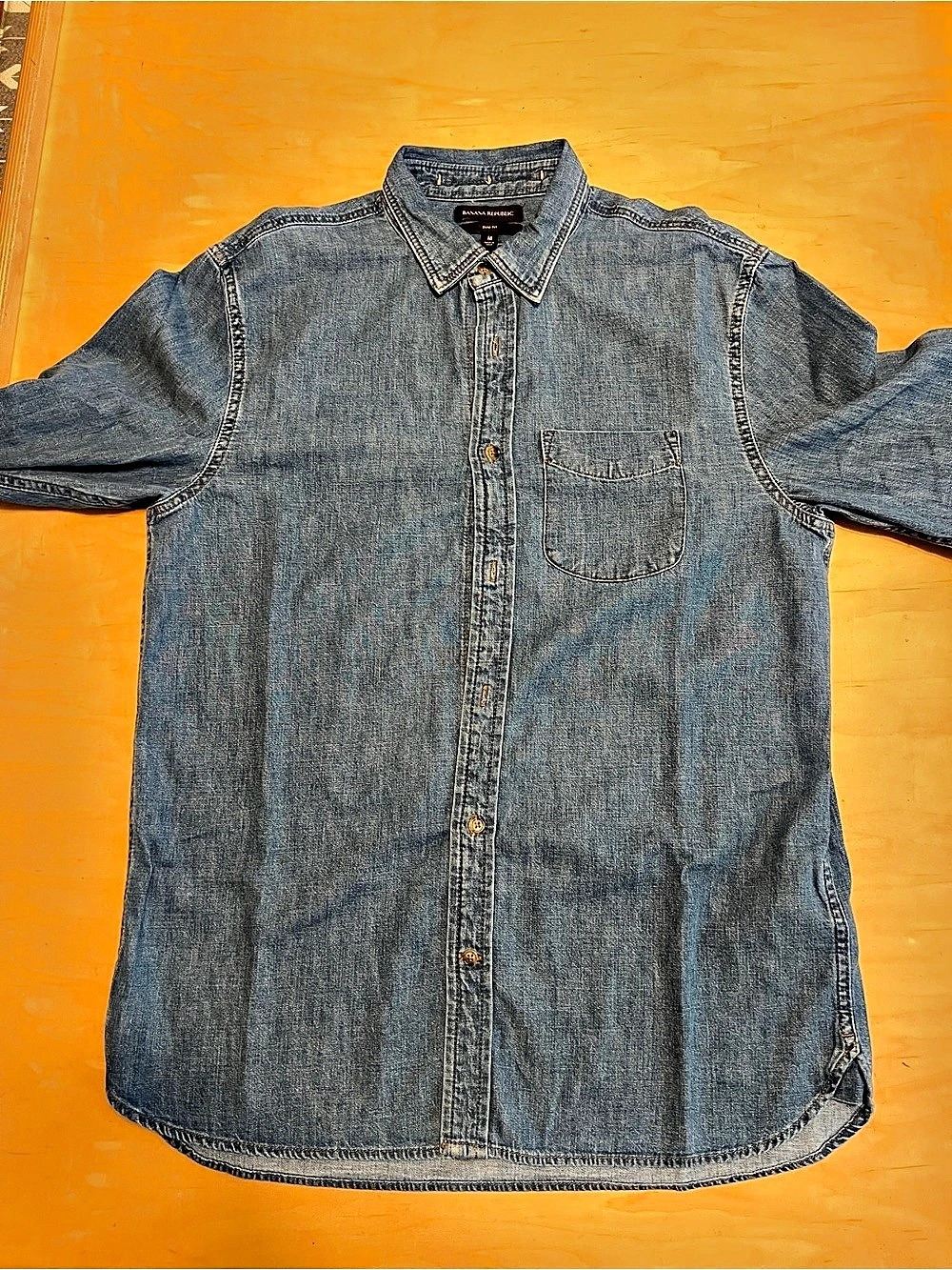 Banana Republic Slim Fit Blue Denim Long Sleeve Shirt Size Medium